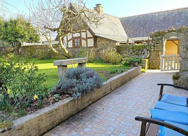 Maison à vendre    6 pièces •  Damgan