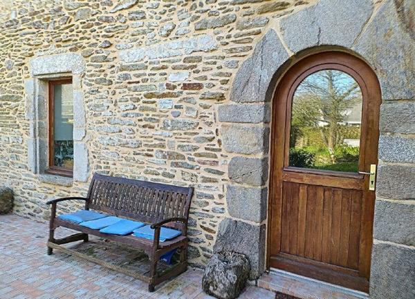 Maison à vendre    6 pièces •  Damgan