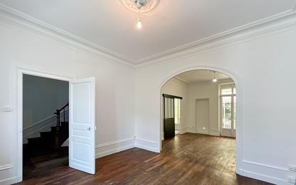 Maison à louer    6 pièces • 118,54 m2 Périgueux