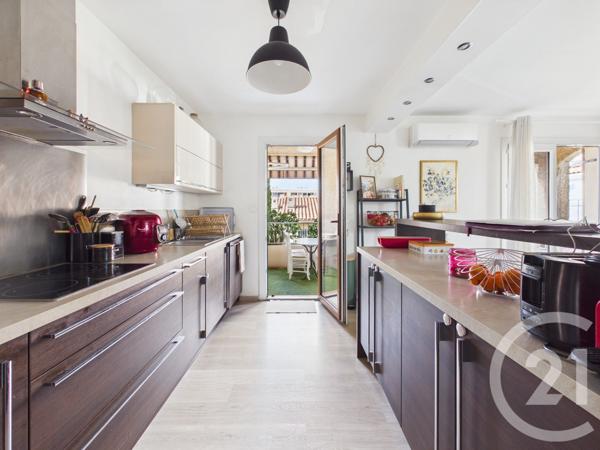 Appartement F3 à vendre  3 pièces - 72,84 m2 LA VALETTE DU VAR - 83