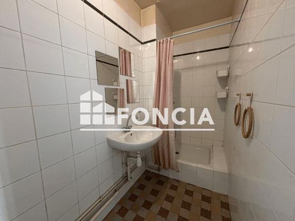 Location Studio 30.47 m² - 38 RUE PROFESSEUR GRIGNARD Lyon 69007