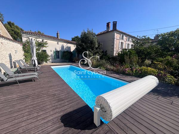 Maison Charentaise à vendre à Champniers – 5 chambres