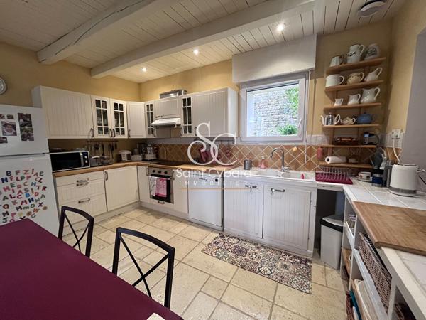 Maison Charentaise à vendre à Champniers – 5 chambres