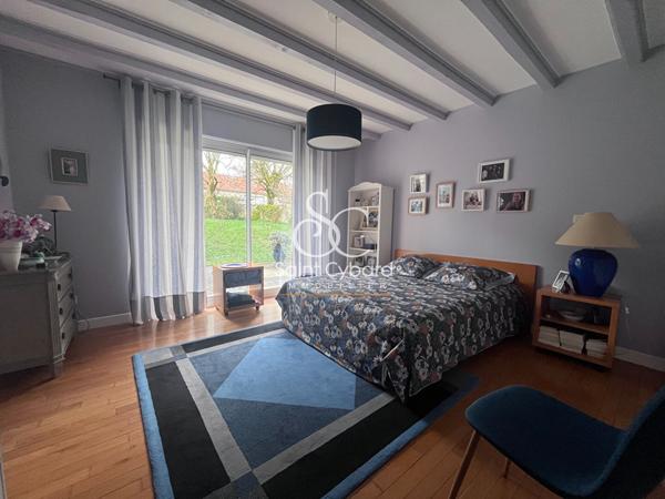 Maison Charentaise à vendre à Champniers – 5 chambres