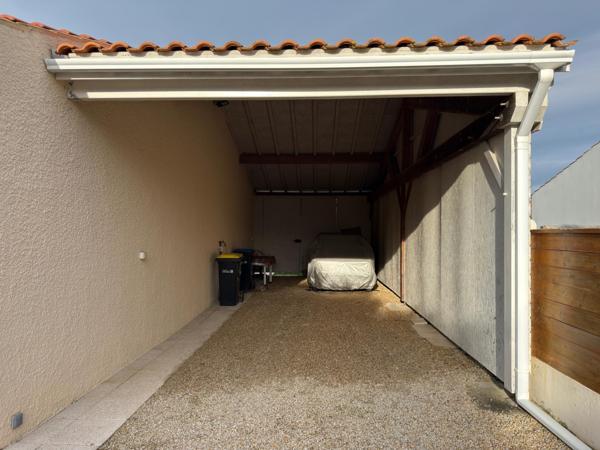 Maison de plain-pied 3 chambres avec jardin et garage - IDEAL pour une profession libérale - Quartier du stade à Châtelaillon-Plage