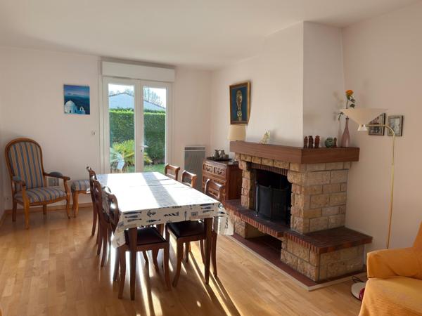 Maison de plain-pied 3 chambres avec jardin et garage - IDEAL pour une profession libérale - Quartier du stade à Châtelaillon-Plage