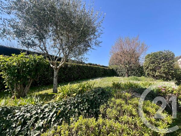 Maison à vendre  6 pièces - 207,91 m2 VENCE - 06