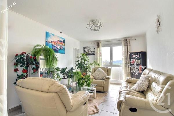 Appartement F4 à vendre  4 pièces - 63,05 m2 CHATEAU THIERRY - 02