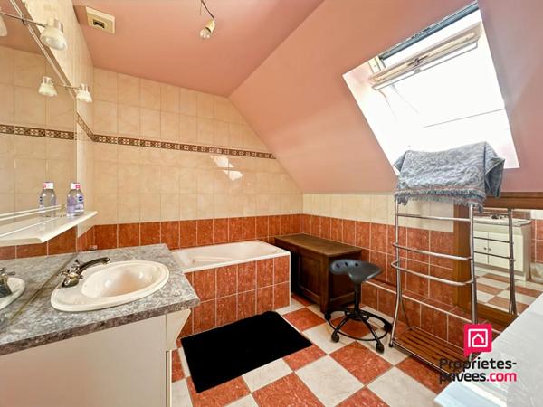 Annay la cote Pavillon sur sous sol à 5 mn d'Avallon