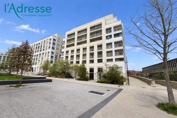 RARE !! Appartement Noisy-le-grand 4 pièce(s) 81 m2