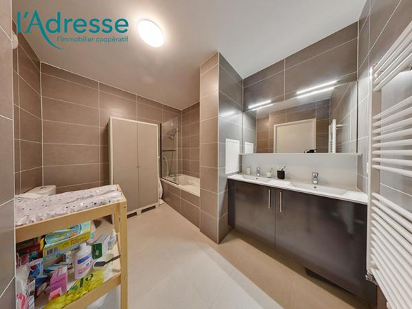 RARE !! Appartement Noisy-le-grand 4 pièce(s) 81 m2