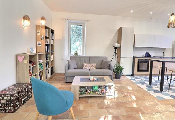 Appartement T4 91 m2 avec jardin - bas de bastide- Bois Luzy - 13012 marseille