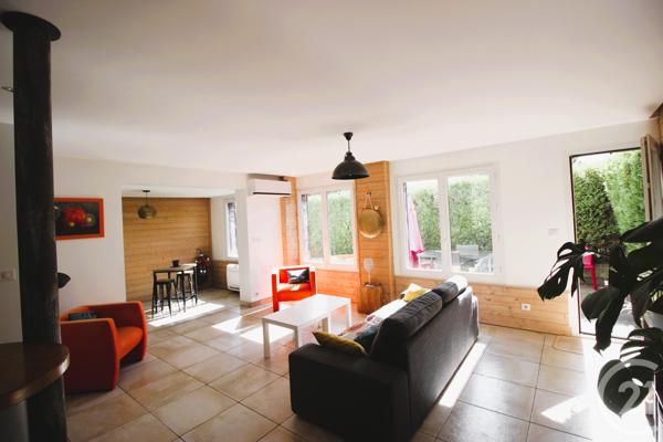 Appartement F4 à vendre  4 pièces - 109 m2 ST HILAIRE - 38