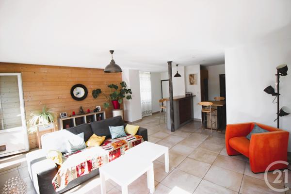 Appartement F4 à vendre  4 pièces - 109 m2 ST HILAIRE - 38