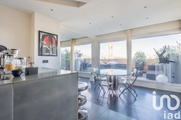 Duplex 3 pièces de 90 m² à Paris (75016)