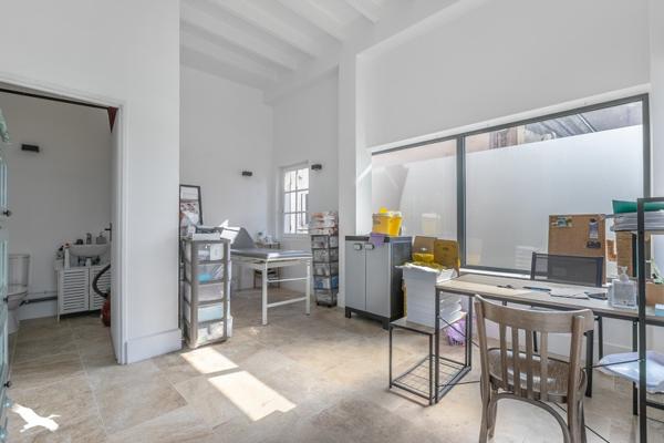 Immeuble à vendre |                                       Arès |                                            79 m²