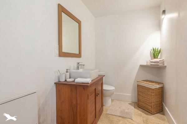 Immeuble à vendre |                                       Arès |                                            79 m²