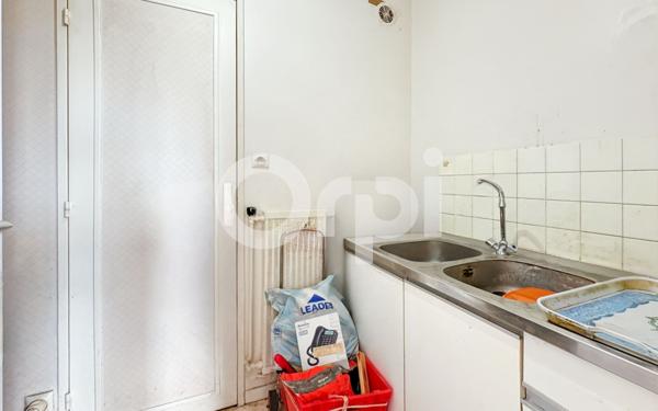 Appartement à vendre    1 pièce • 27 m2 Évreux