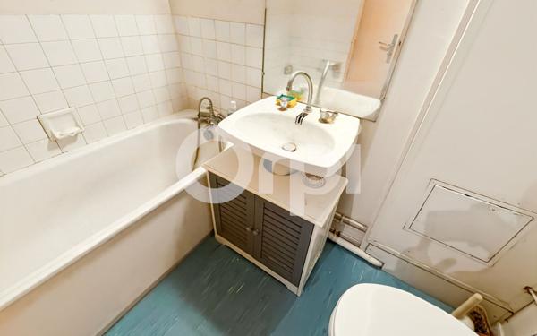 Appartement à vendre    1 pièce • 27 m2 Évreux