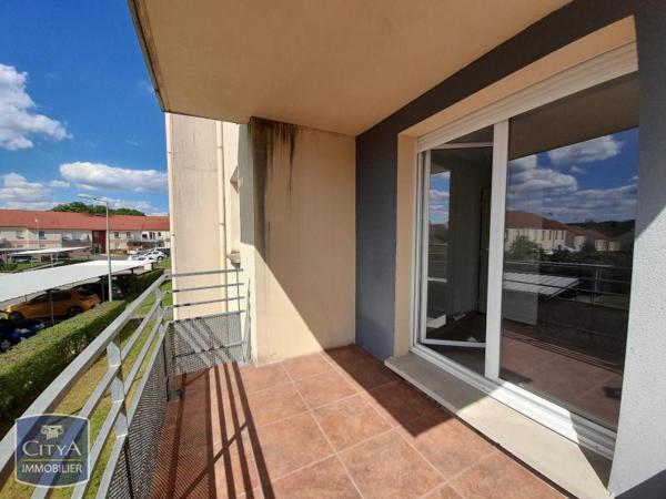 Appartement à louer 2 pièces 55.28m²