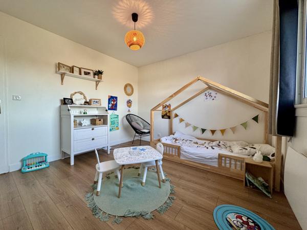 Maison
         5 pièces
        - 105 m² Exclusivité