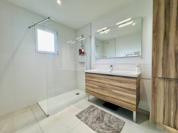 Maison
         5 pièces
        - 105 m² Exclusivité