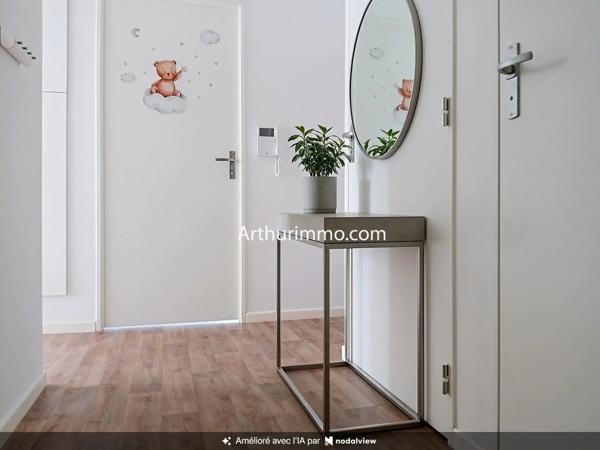 Vente                                                      Appartement
                        
                     3 pièces                      62 m2                     à Bonneuil-sur-Marne