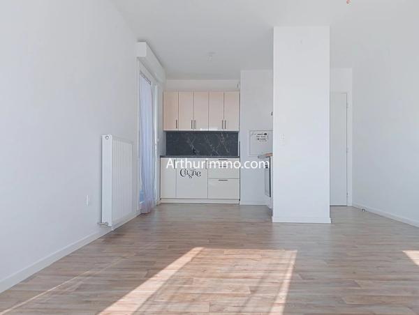 Vente                                                      Appartement
                        
                     3 pièces                      62 m2                     à Bonneuil-sur-Marne