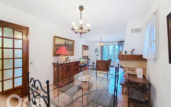 Maison à vendre    4 pièces •  Le Beausset