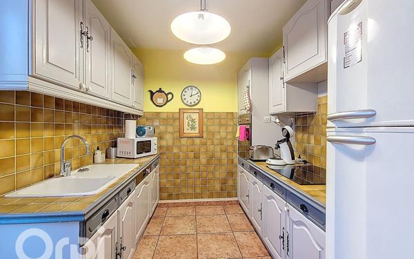 Maison à vendre    4 pièces •  Le Beausset