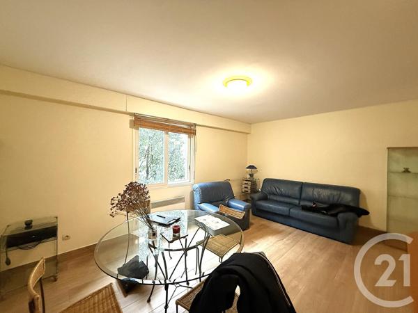 Appartement F2 à vendre  2 pièces - 48 m2 PARIS - 75020