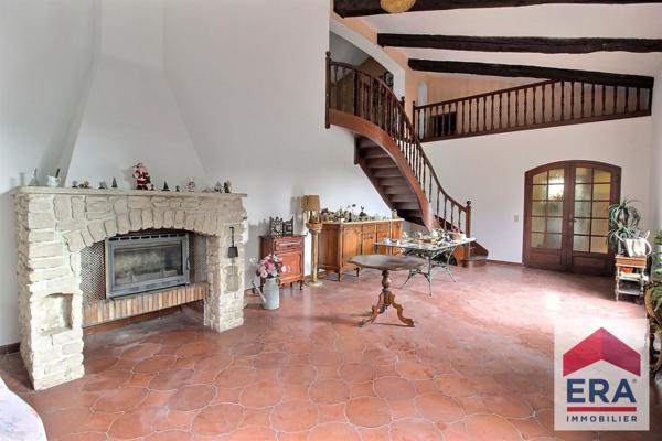 Maison à Orange - 4 pièces - 141m² habitable - 788m² de terrain !