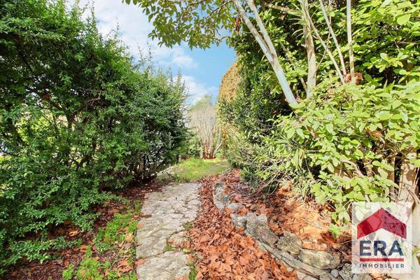 Maison à Orange - 4 pièces - 141m² habitable - 788m² de terrain !