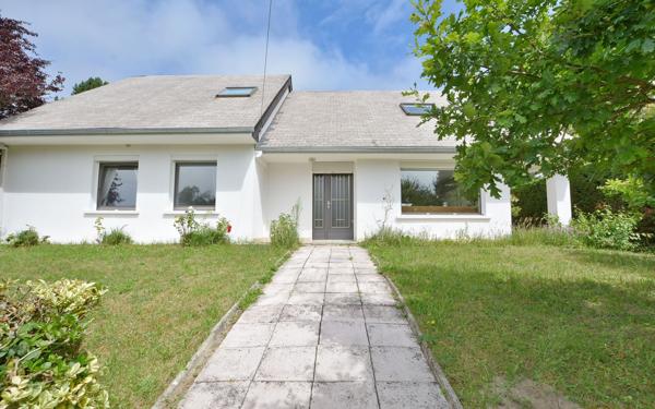 Maison à vendre    7 pièces • 218 m2 Quend