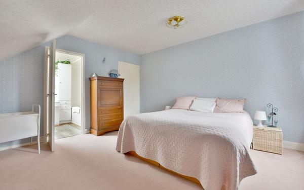 Maison à vendre    7 pièces • 218 m2 Quend