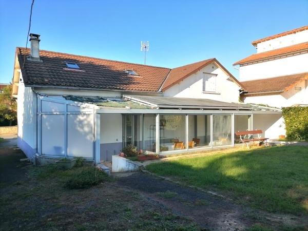 POITYIERS EST - MAISON ANCIENNE T 5 Poitiers (86000)