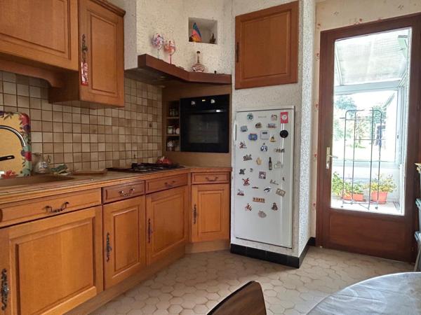 POITYIERS EST - MAISON ANCIENNE T 5 Poitiers (86000)
