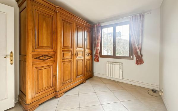 Maison à vendre    5 pièces •  Saulx-les-Chartreux