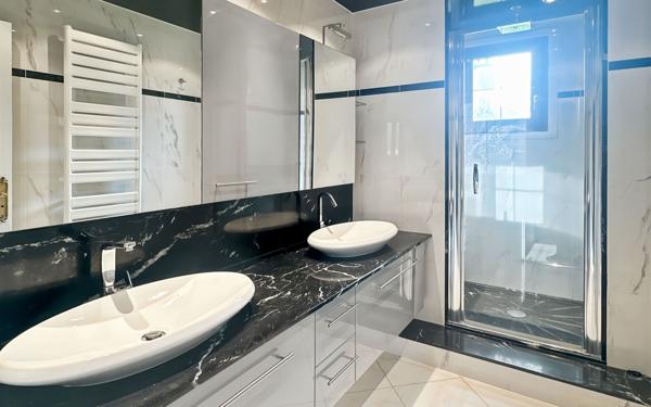 Maison à vendre    5 pièces •  Saulx-les-Chartreux