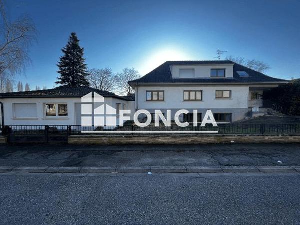 À vendre Local commercial 354 m² - Schiltigheim 67300