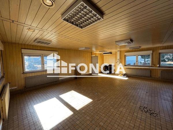 À vendre Local commercial 354 m² - Schiltigheim 67300