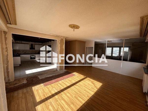 À vendre Local commercial 354 m² - Schiltigheim 67300