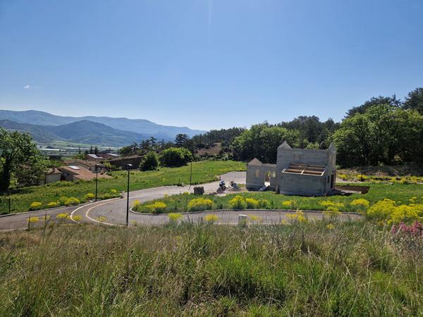 - Terrain à vendre Aubignosc 504 m² LOT 6