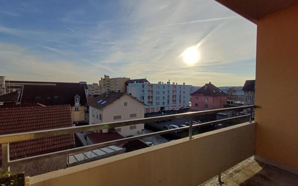 Appartement à vendre    3 pièces • 69 m2 Belfort