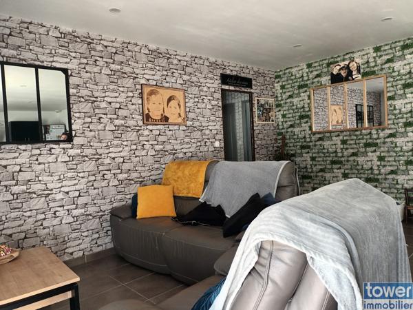 Villa
                                                                                                                                                                                                                                                                                                                        4 pièce(s)                                                                                                                                                                                                          3 chambre(s)