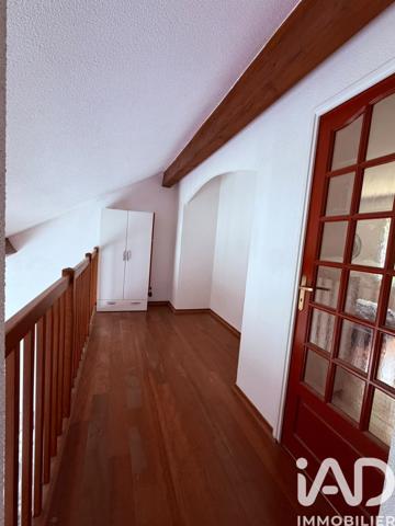 Maison à vendre 6 pièces 120,11 m² Vert-Saint-Denis