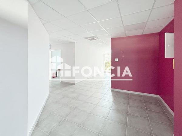 À vendre Local commercial 155 m² - Caen 14000