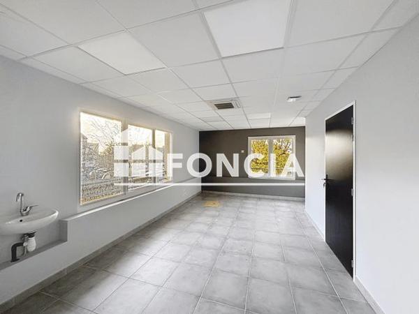 À vendre Local commercial 155 m² - Caen 14000