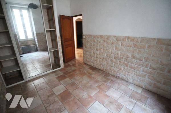 Grand appartement T3 de 71m2 (Carrez) au sein d'une petite copropriété calme, Belle de Mai (13003)