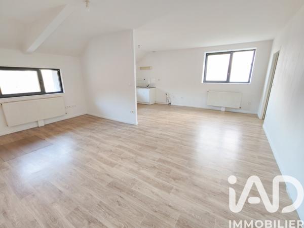 Location appartement 4 pièces 85 m² Bruay-la-Buissière